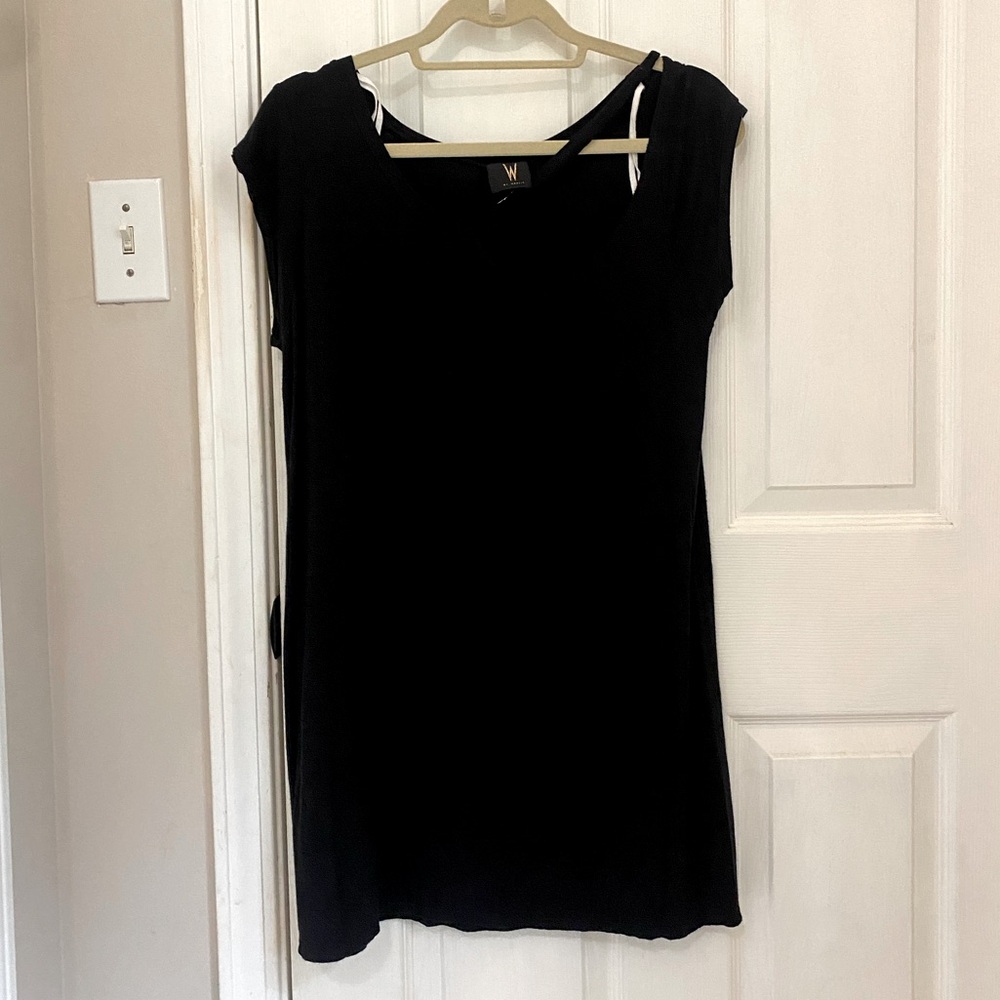 W by Wenjie Short Sleeve T-Shirt Dress with Assymetrical Neckline Cut Out